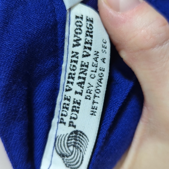 Vintage Louben blue wool pleated skirt - Picture 7 of 10